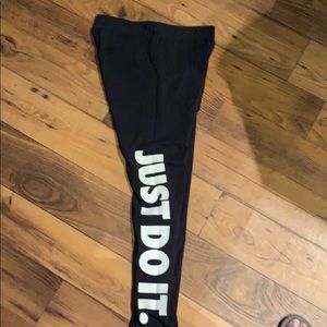 Nike leggings
